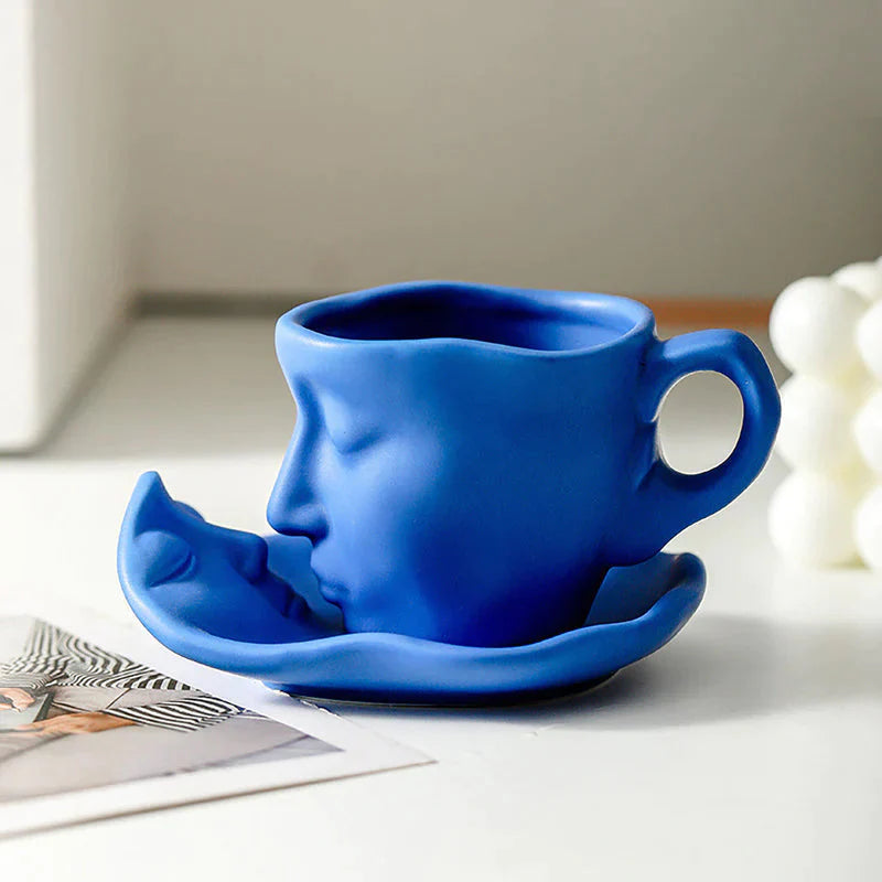 🥂😜 Metalowy, kreatywny ceramiczny kubek do kawy z pocałunkiem i twarzą dotykającą twarzy