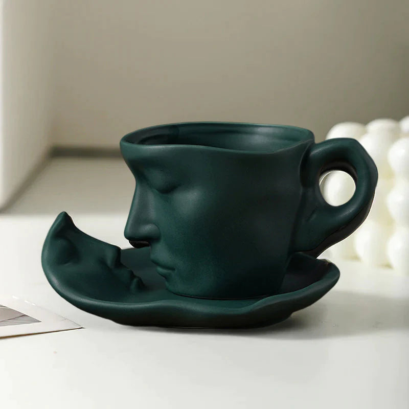 🥂😜 Metalowy, kreatywny ceramiczny kubek do kawy z pocałunkiem i twarzą dotykającą twarzy