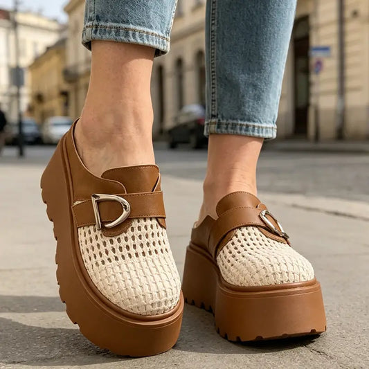 Nyári magas platform papucs, fonott és légáteresztő dizájn, retro-modern stílus, 35-40 méret