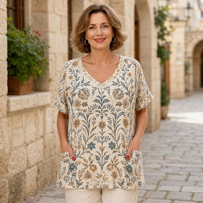【Újdonság 2026 nyár】Női tiszta pamut V-nyakú póló 3D virágmintával, laza szabás, oldalzsebekkel, 6 színben, S-5XL! 🌺✨