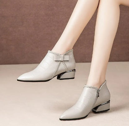 👢 【35-42】2025 őszi divatos új bőr rövid csizma cipzárral