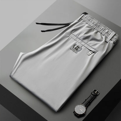 【40-115kg】🔥【50% kedvezmény】 2026 tavaszi és nyári új Ice Silk Stretch nadrág