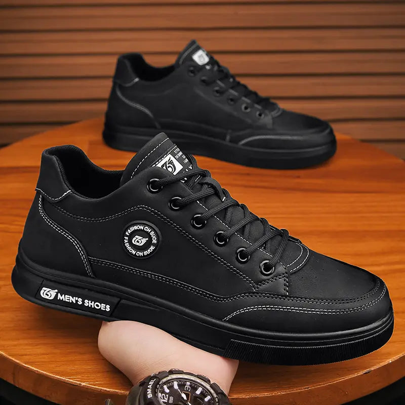 ✨👞【39-44】2026 új, kiváló minőségű férfi bőr alkalmi cipő