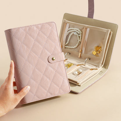 🩰 Hatalmas 50%-os kedvezmények 🔥 Elegáns, hordozható ékszertároló táska kockás mintával.