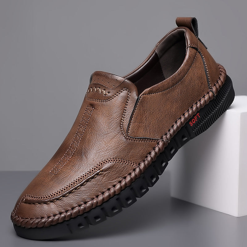 👞【39-44-es méret】2026 Férfi bőrcipő, egyszerű és praktikus, puha talpú, csúszásmentes és lélegző