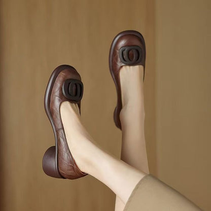 【Korlátozott ajánlat】【35-40】2026 Kényelmes bőr cipők 👠 Retro 5 cm sarok 🌟 Elegáns és sokoldalú