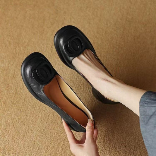 【Korlátozott ajánlat】【35-40】2026 Kényelmes bőr cipők 👠 Retro 5 cm sarok 🌟 Elegáns és sokoldalú