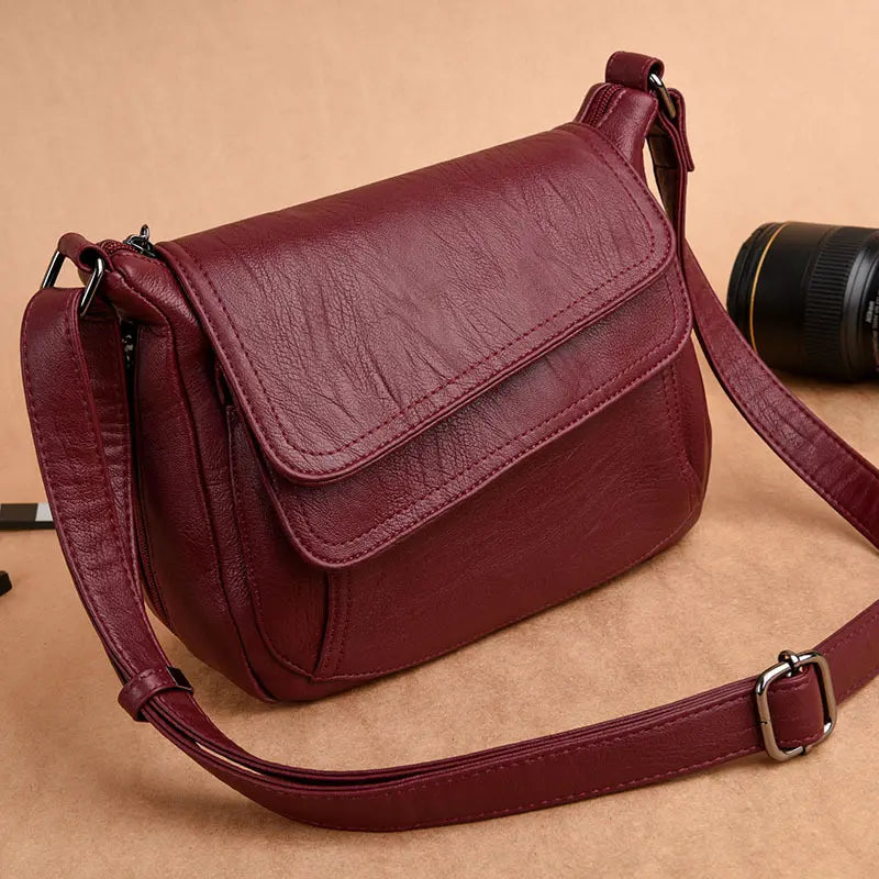 👜✨ Elegáns válltáska kiváló minőségű, puha bőrből, slágertermék női táska