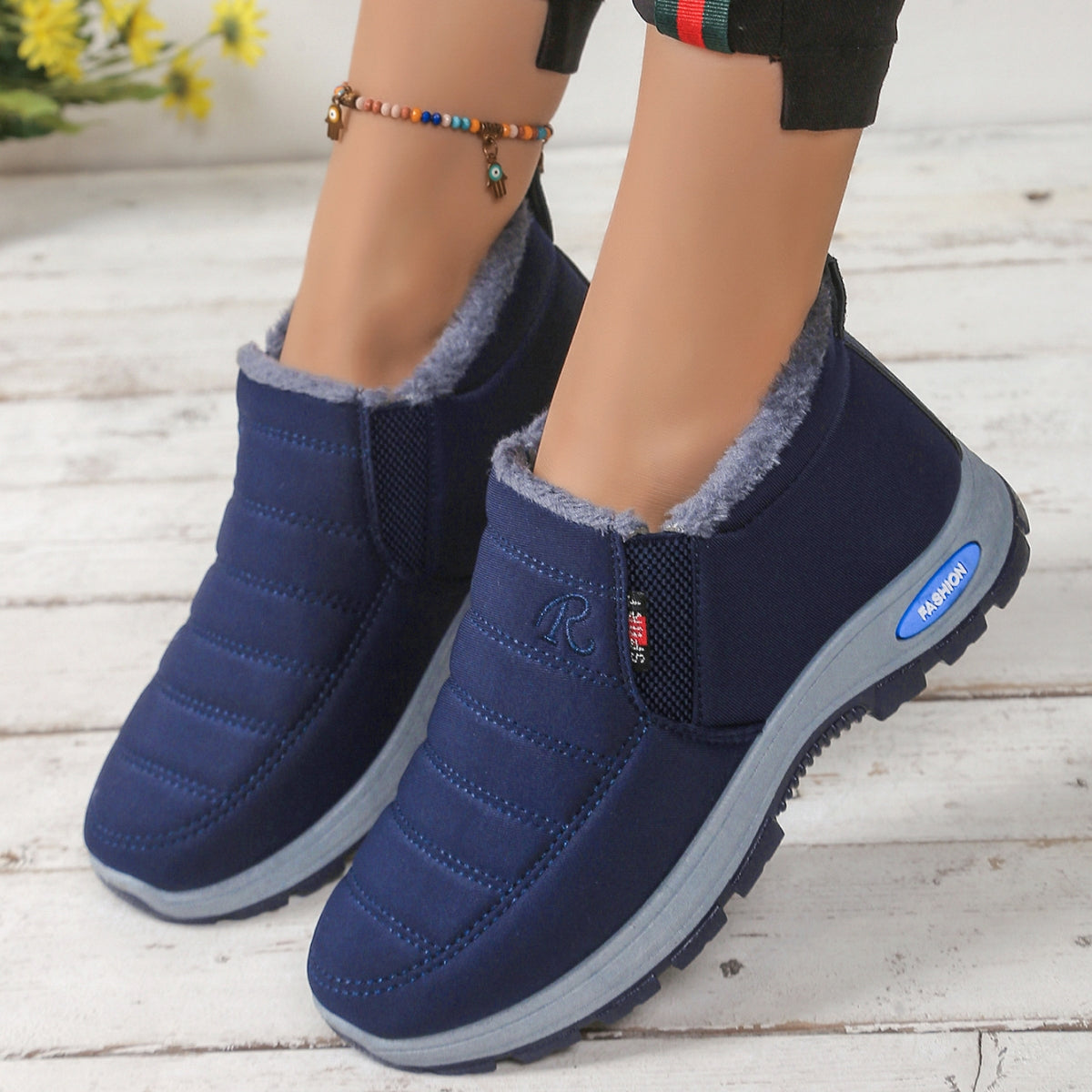 🔥💖【35-48】Unisex téli csizma plüss béléssel - meleg, kényelmes és csúszásmentes hideg időjárásra