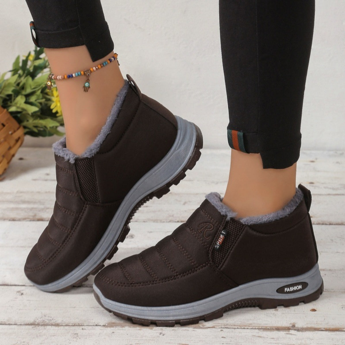 🔥💖【35-48】Unisex téli csizma plüss béléssel - meleg, kényelmes és csúszásmentes hideg időjárásra